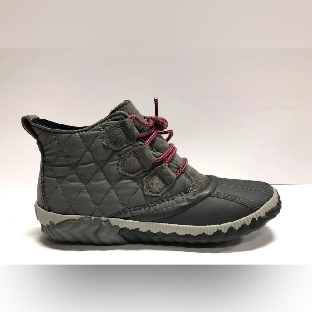 Sorel Women's Out N About Plus, Waterproof Gray Boots, Size 6M